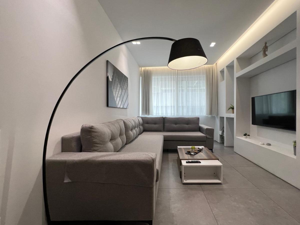The Dazzling Glimpse Acropolis Suites Афіни Екстер'єр фото