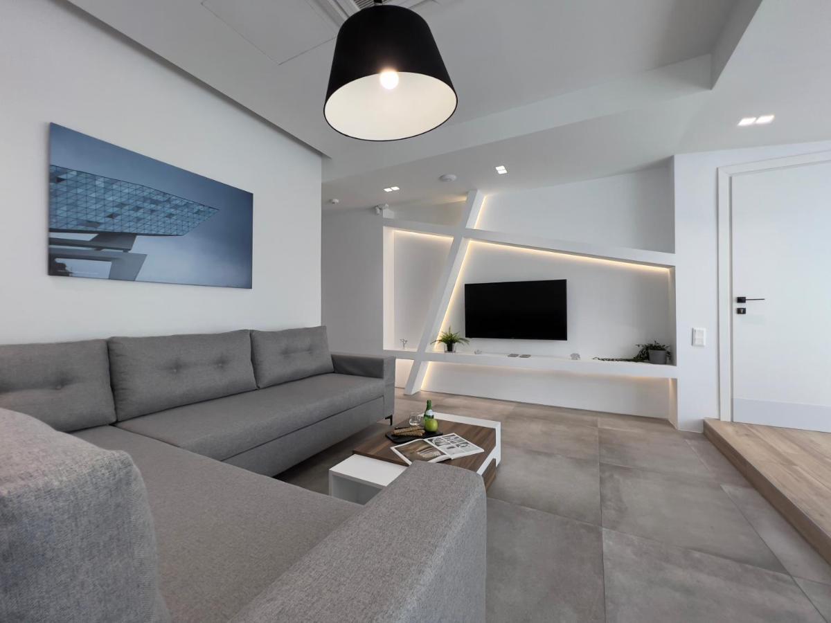 The Dazzling Glimpse Acropolis Suites Афіни Екстер'єр фото