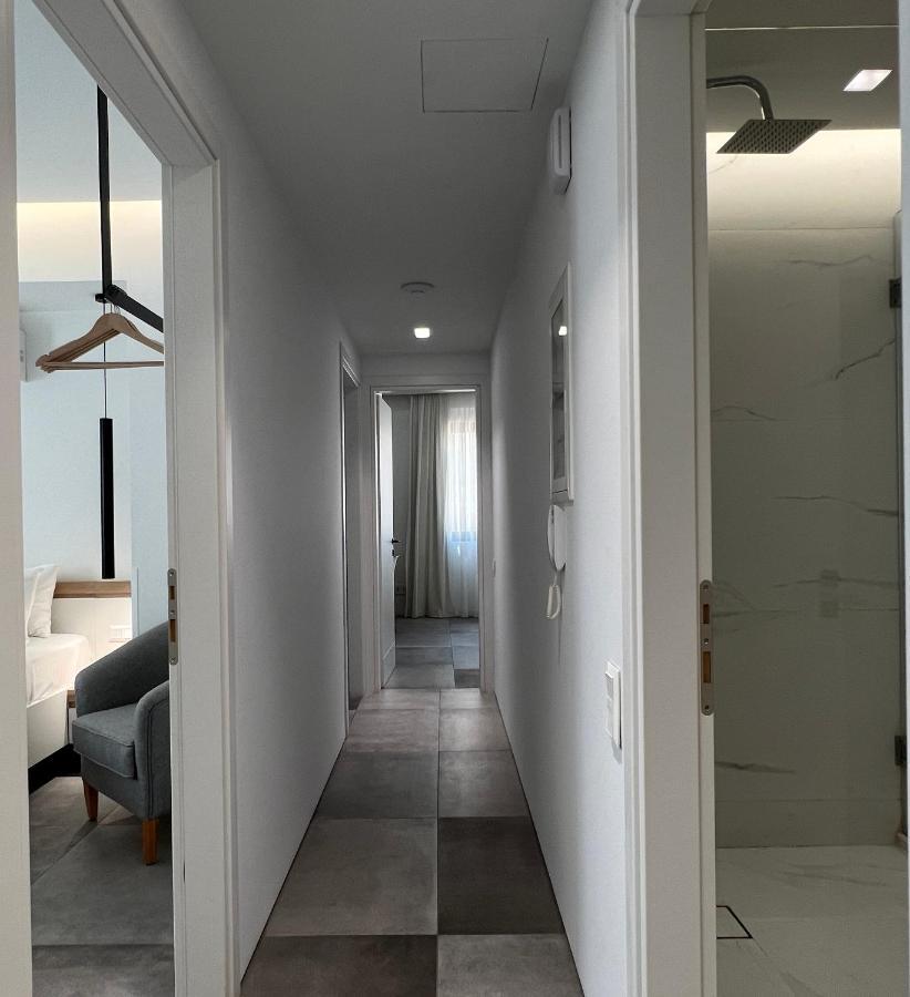 The Dazzling Glimpse Acropolis Suites Афіни Екстер'єр фото