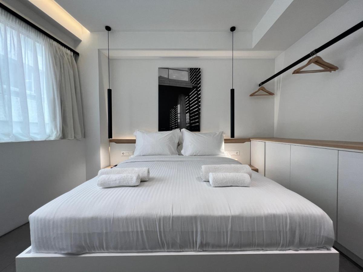 The Dazzling Glimpse Acropolis Suites Афіни Екстер'єр фото