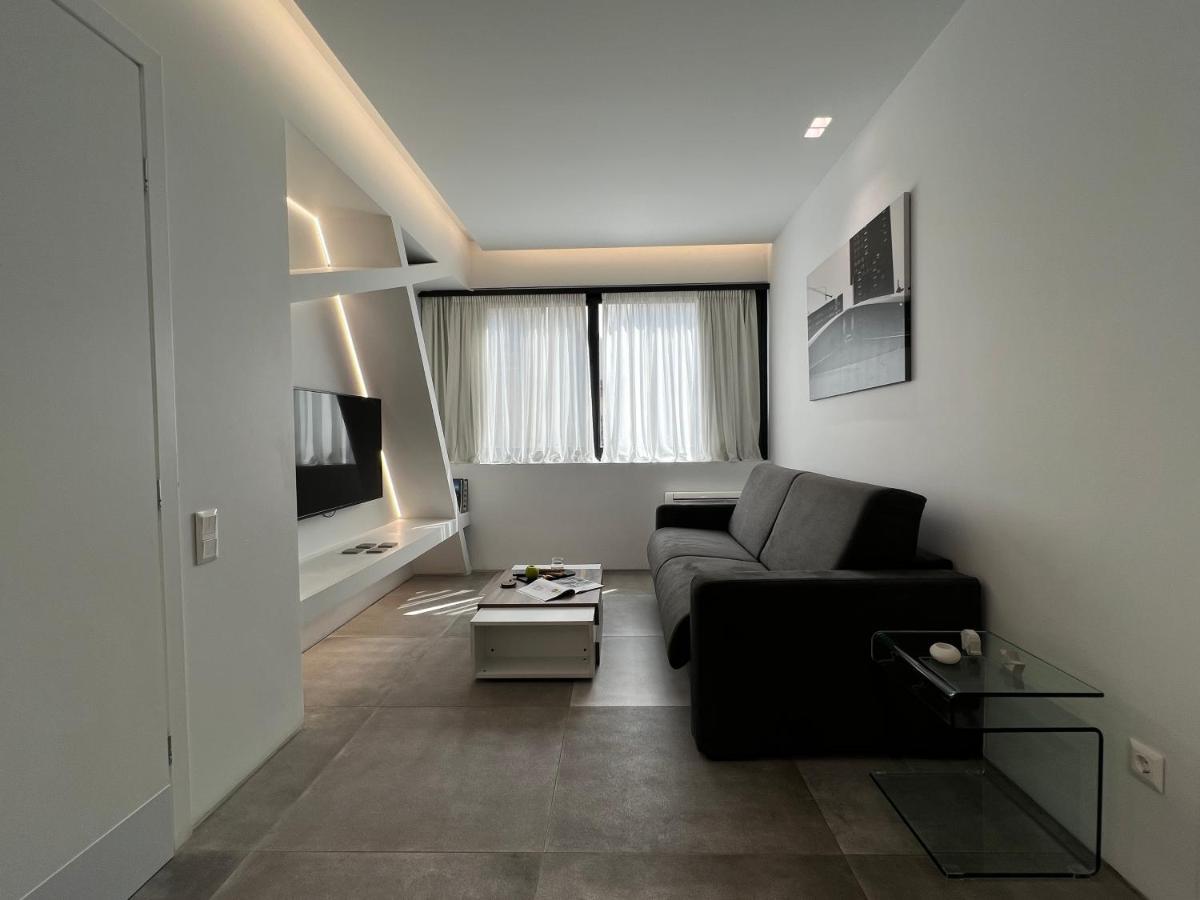The Dazzling Glimpse Acropolis Suites Афіни Екстер'єр фото