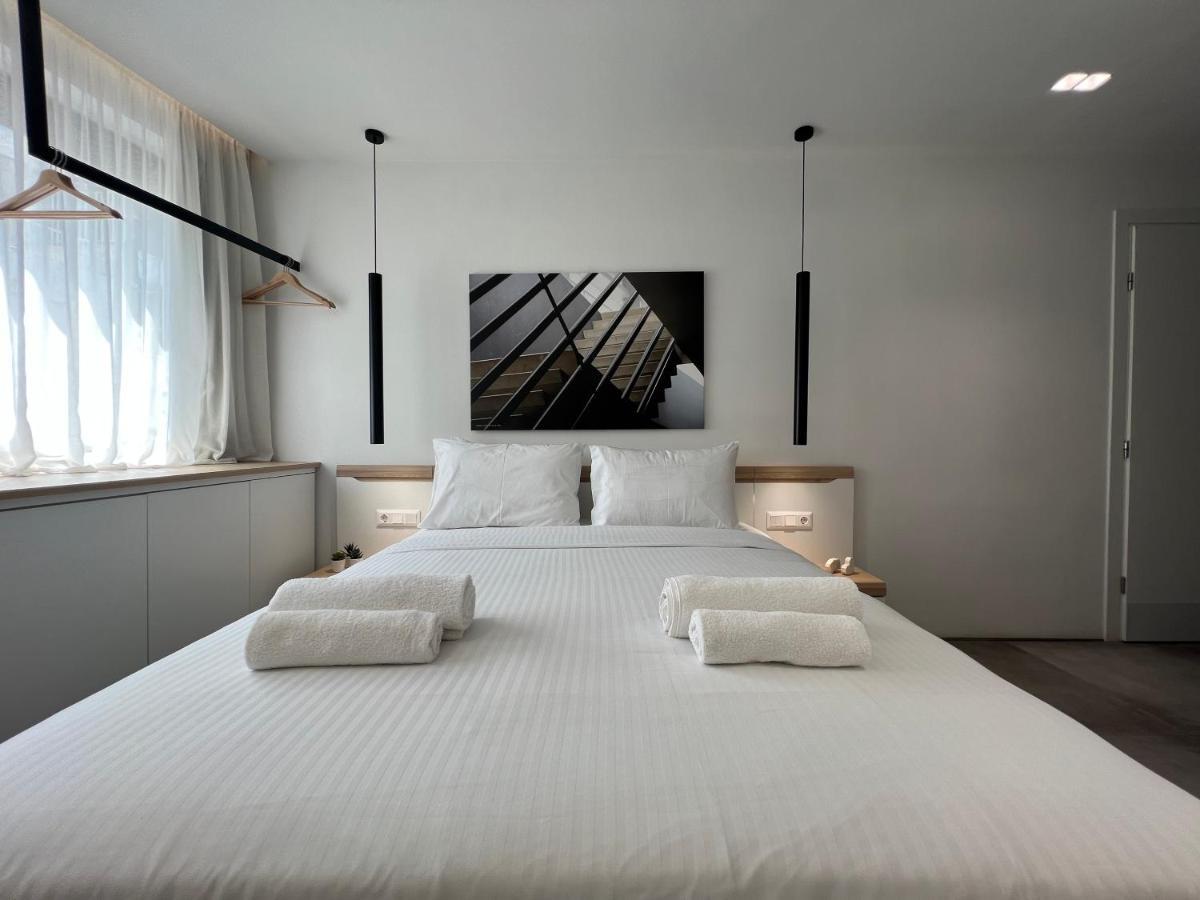 The Dazzling Glimpse Acropolis Suites Афіни Екстер'єр фото