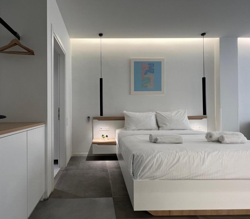 The Dazzling Glimpse Acropolis Suites Афіни Екстер'єр фото