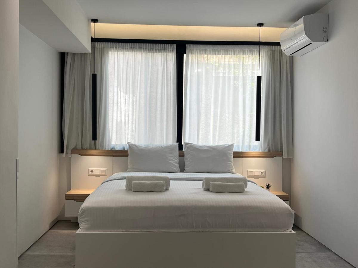 The Dazzling Glimpse Acropolis Suites Афіни Екстер'єр фото