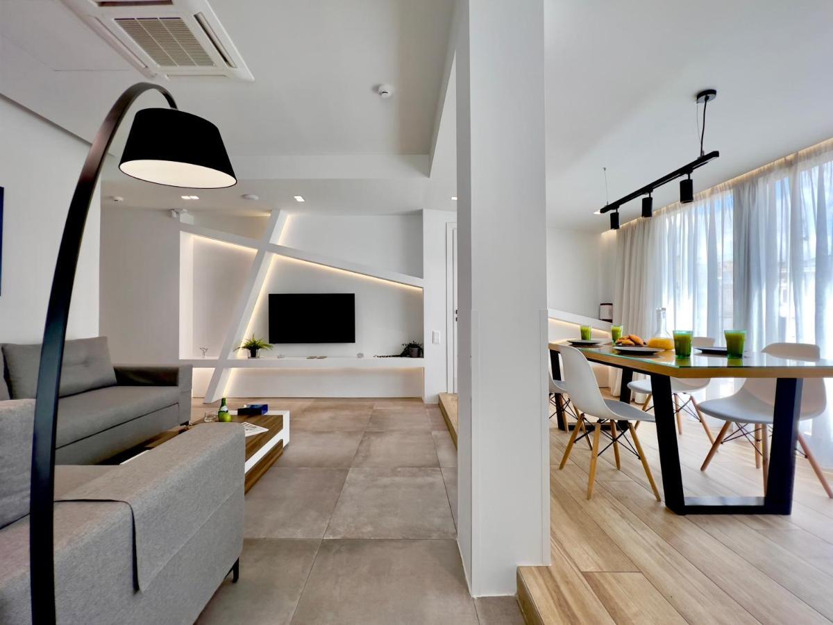 The Dazzling Glimpse Acropolis Suites Афіни Екстер'єр фото
